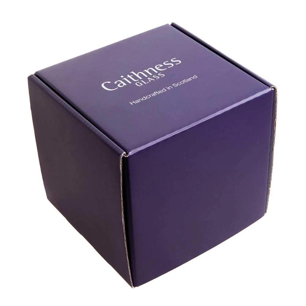 On Safari Giraffe 3 On Safari Giraffe - Image 3