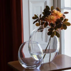 Flora Large Vase 5 Flora Large Vase -Dartington Sale Store flora square 1