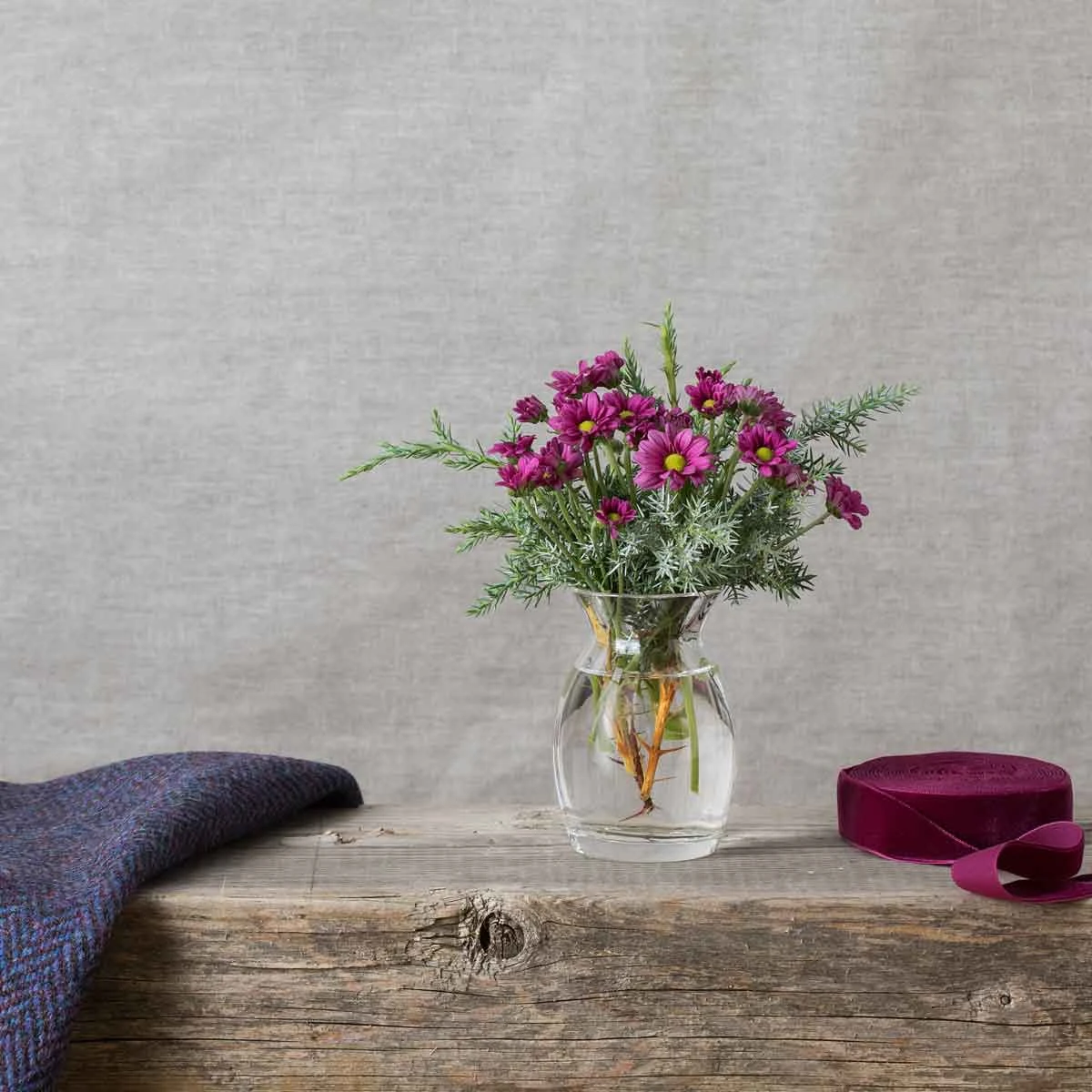 Florabundance Pansy Vase 5 Florabundance Pansy Vase - Image 5