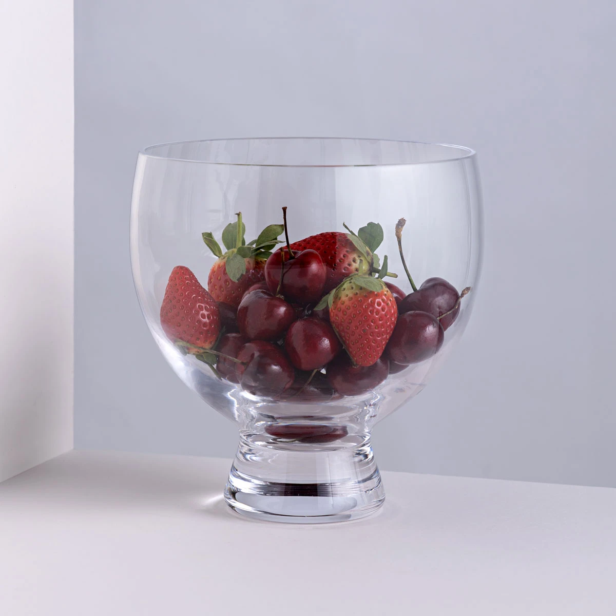 Lynton Medium Bowl 1 Lynton Medium Bowl