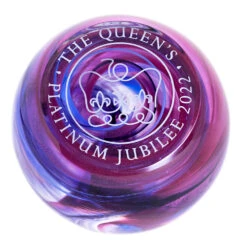 Queen's Platinum Jubilee Paperweight - 10 - 14 Day Delivery -Dartington Sale Store u22004 jubilee paperweight co 1 1